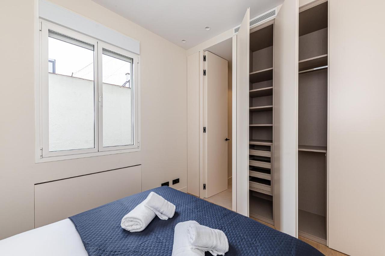 Apartamento Waou Puerta Del Sol VI - Alquiler Corta Duracion Madrid Exterior foto