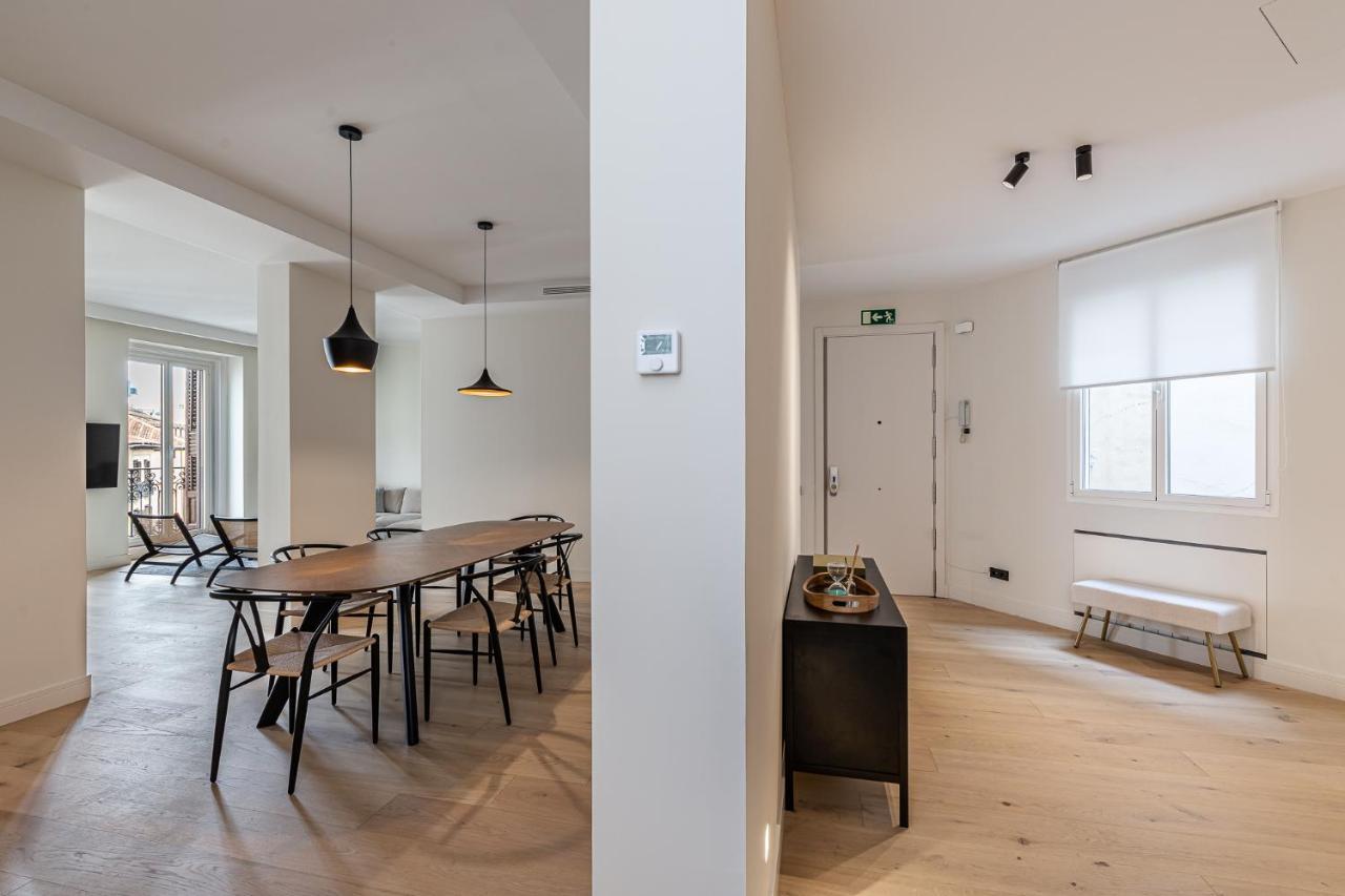 Apartamento Waou Puerta Del Sol VI - Alquiler Corta Duracion Madrid Exterior foto