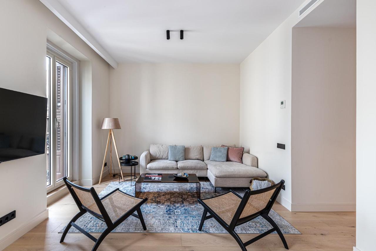 Apartamento Waou Puerta Del Sol VI - Alquiler Corta Duracion Madrid Exterior foto